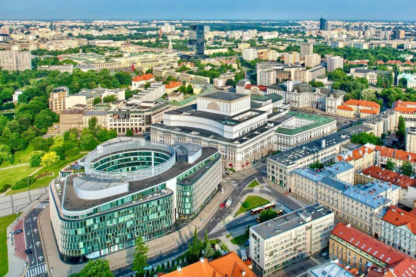 Center & Old Town Cozy Flat #smart Tv #fast Wi-fi #metro Apartament