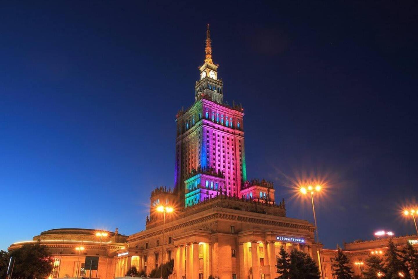 Center & Old Town Cozy Flat #smart Tv #fast Wi-fi #metro * Warsaw