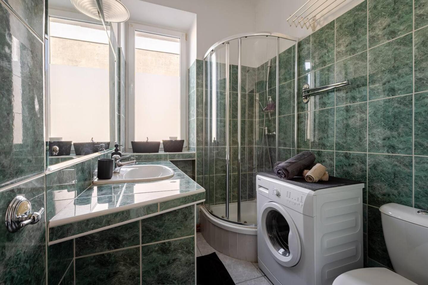 Center & Old Town Cozy Flat #smart Tv #fast Wi-fi #metro Apartment Warsaw